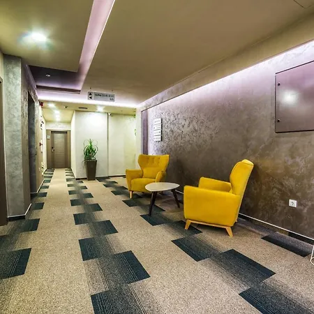 River Hotel 4*