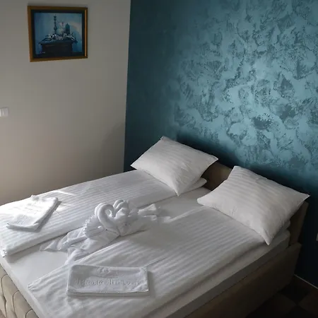 River Ξενοδοχείο