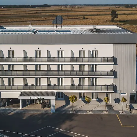 River Μπιέλινα